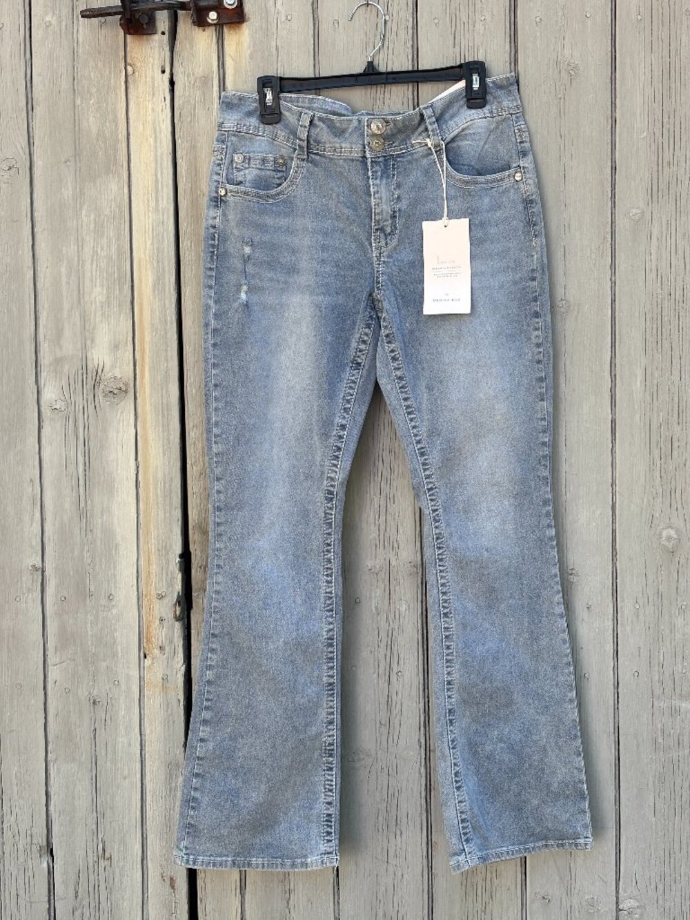 Gemma Rae Mid-Rise Curvy Bootcut Jeans | Light Wash | Size 15/32 (Women's ~12–14